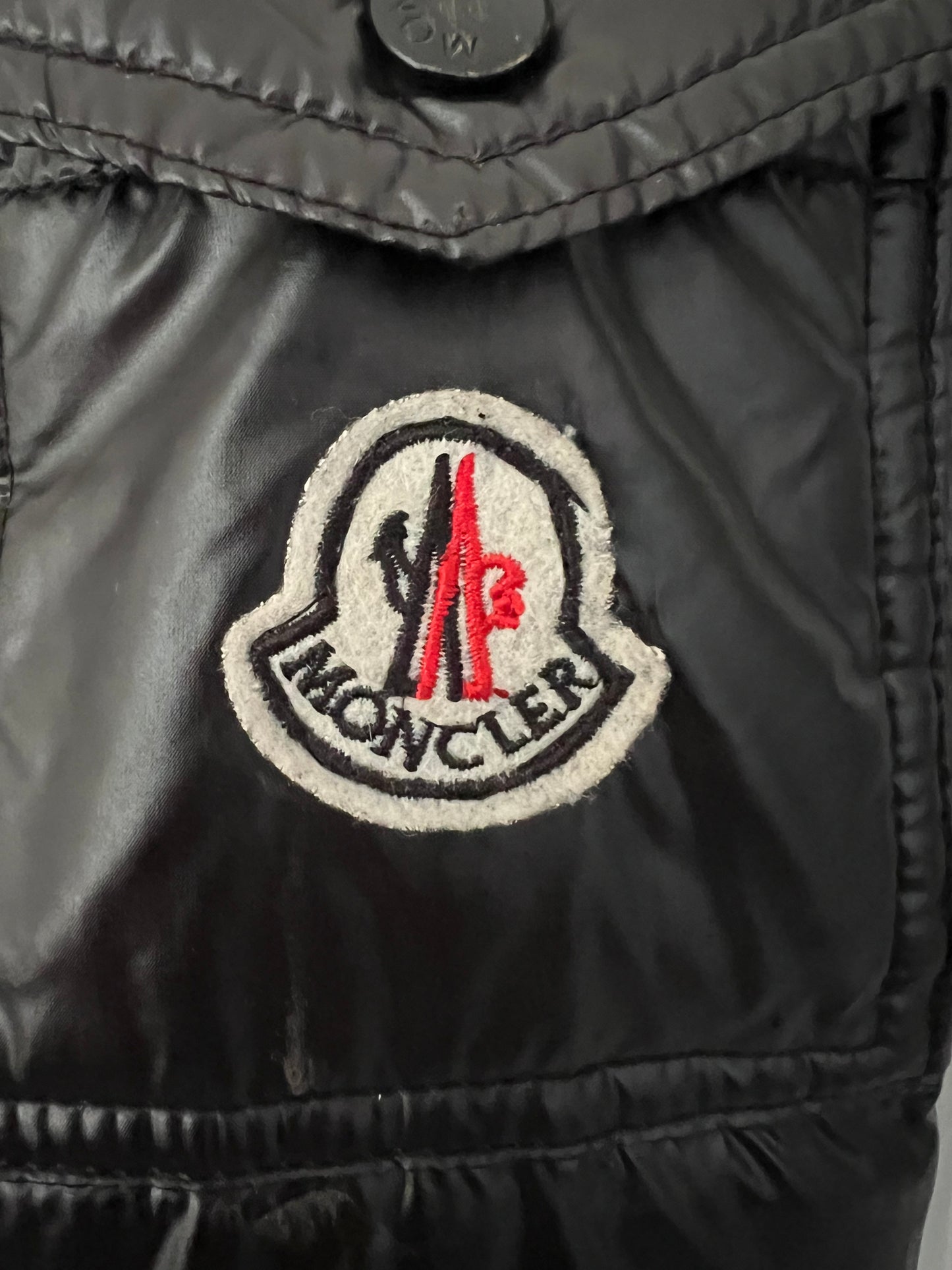 'Moncler' Black Puffer Jacket