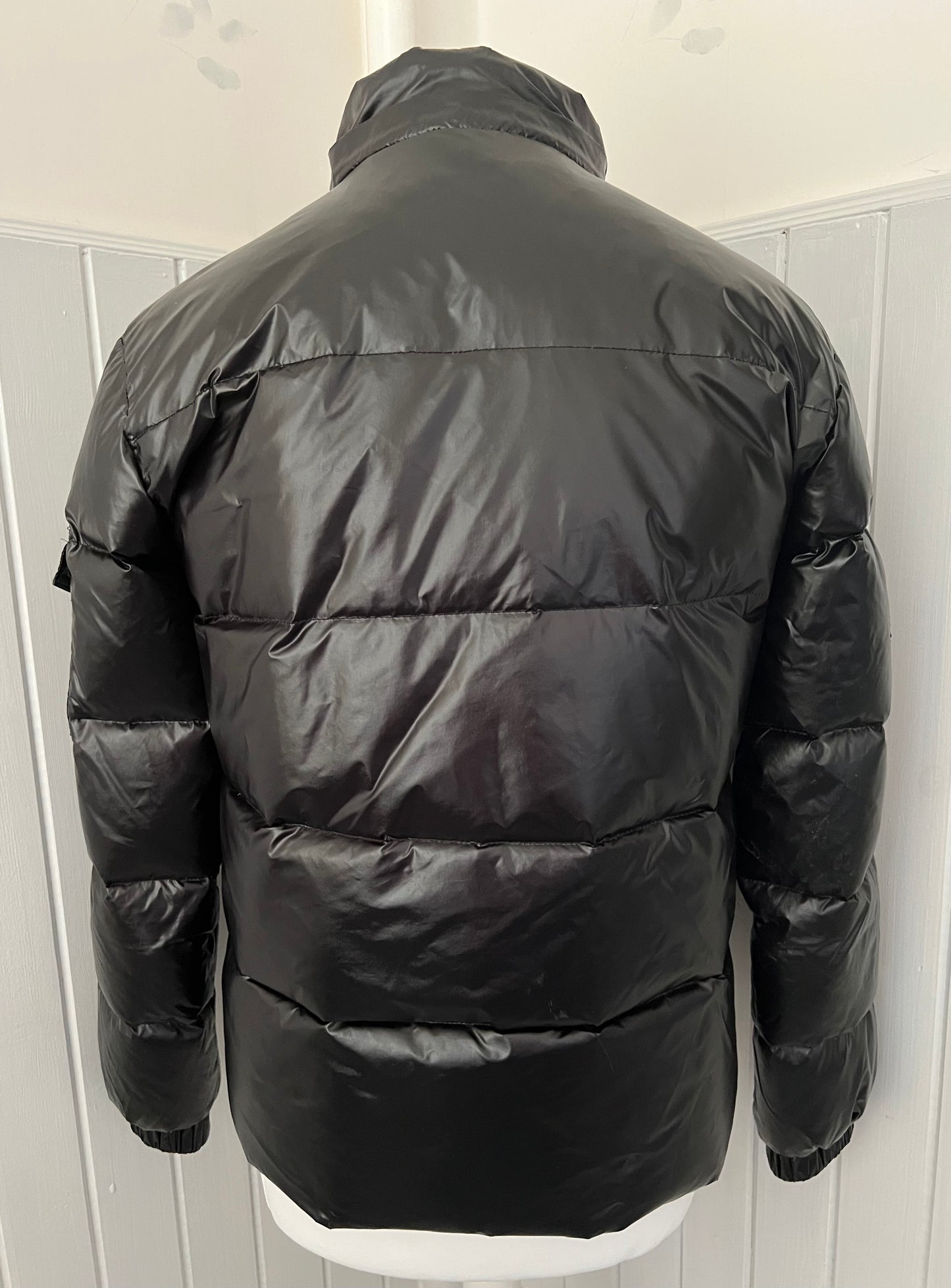 'Moncler' Black Puffer Jacket